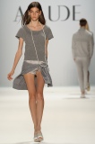 20110706_MBFW_12_0254_Allude.jpg