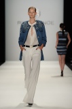 20110707_MBFW_15_0172_Rena_Lange.jpg