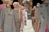 20110708_MBFW_24_0928_Blacky_Dress.jpg