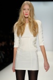 20120121_MBFW_46_MailaikaRaiss_0453.jpg