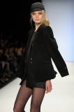 20120121_MBFW_47_Noir_0194.jpg